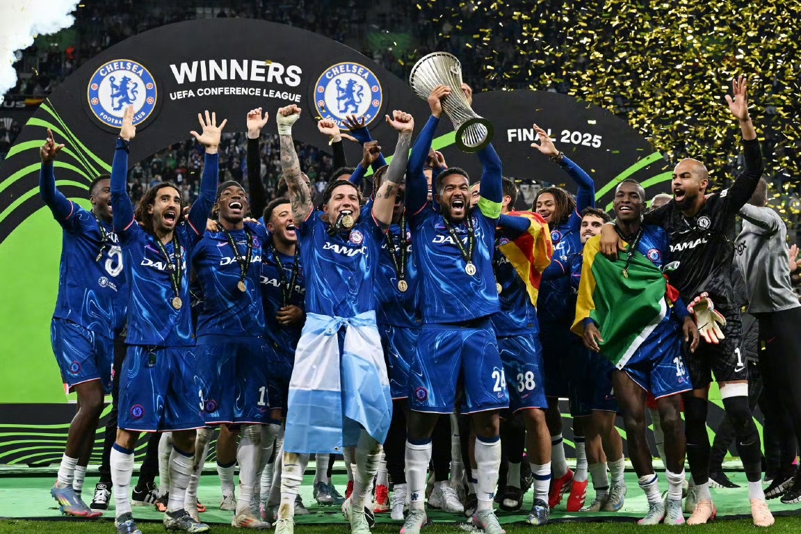 法甲窗口期走向成谜;利物浦队长鼓劲;赛场秩序良好;阵容厚度经受考验的简单介绍 法甲窗口期走向成谜;利物浦队长鼓劲;赛场秩序良好;阵容厚度经受考验的简单介绍