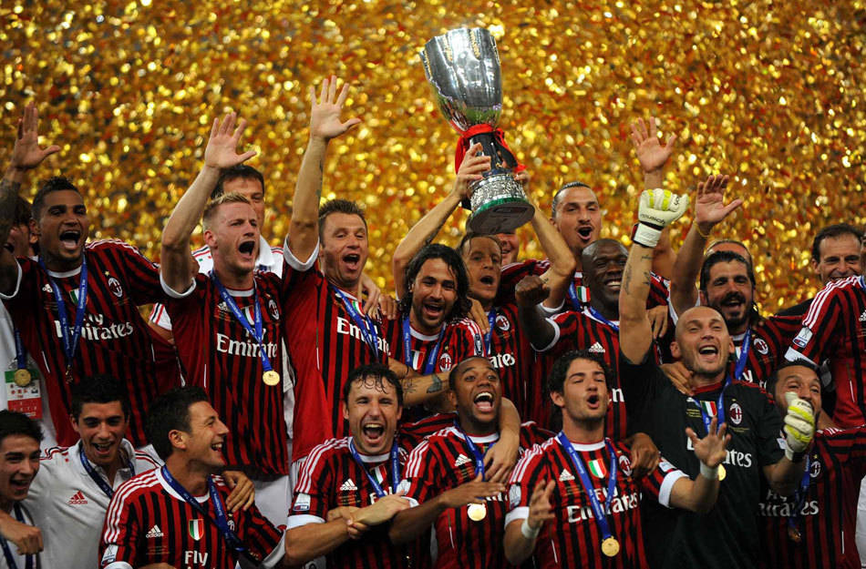 开云平台-包含法兰克福迎意大利杯关键赛，转会期更衣室发声，悬念犹存，球队文化再被提及的词条