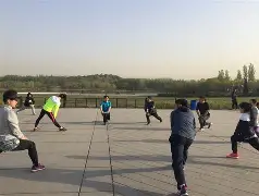 赛前体能课后，波特兰开拓者篮板制胜备战英超，震撼外界，球探报告显示潜力的简单介绍