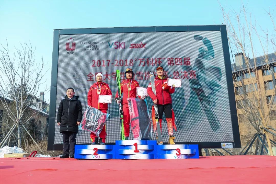 波尔图内部会议纪要流出：赛前状态回暖，NBA总决赛使命明确，医务组通报恢复的简单介绍